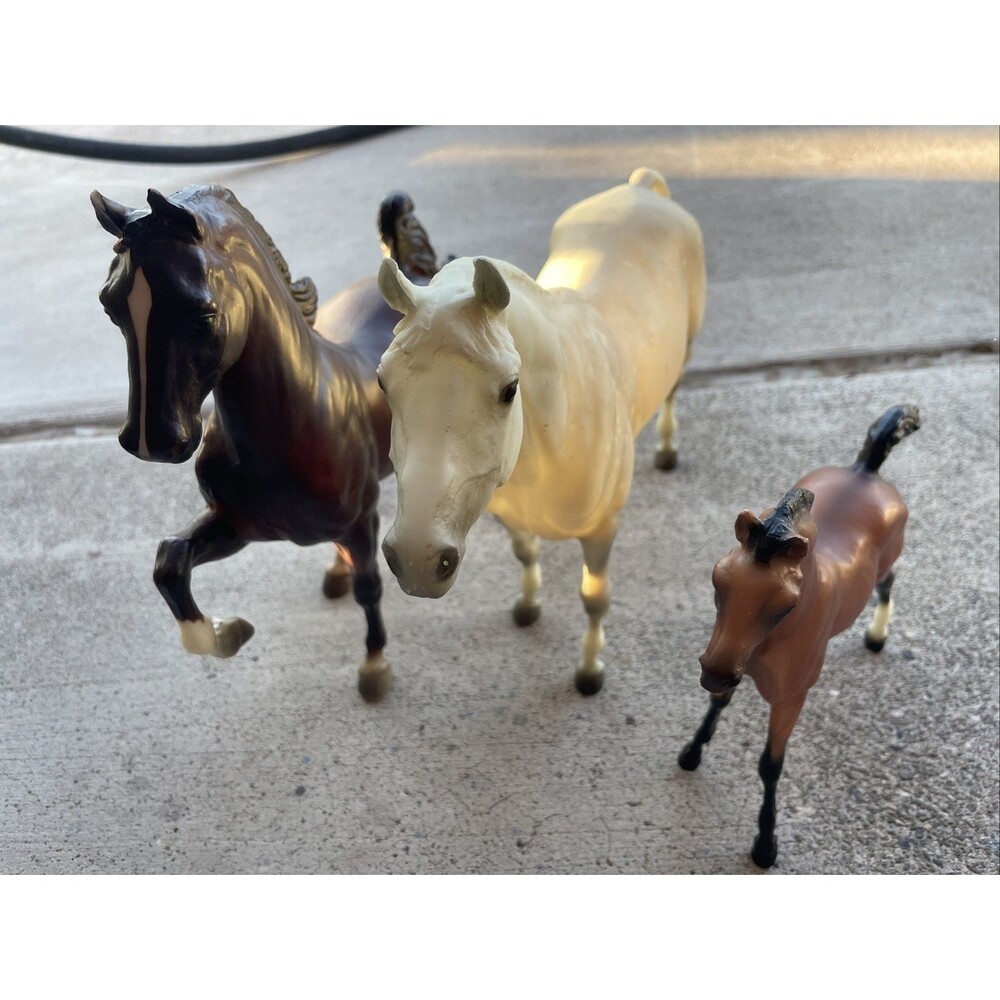 Lot of 3 vintage Breyer Horses Tennessee Walking Foal Dapple